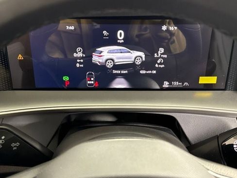 New 2026 Volkswagen Tiguan SE R-Line image 19