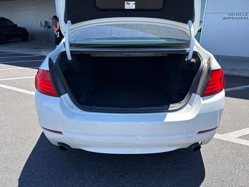 Used 2011 BMW 535i xDrive Sedan AWD/4WD image 5