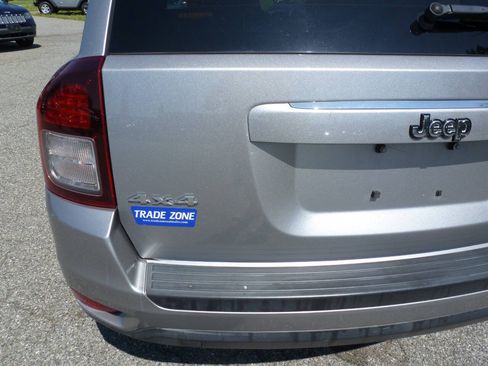 Used 2016 Jeep Compass Sport w/ Power Value Group AWD/4WD image 9