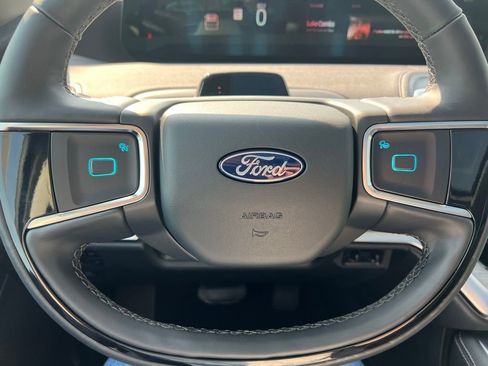 New 2025 Ford Expedition Platinum w/ Driver's Package image 37