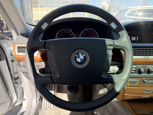 Used 2002 BMW 745i image 31