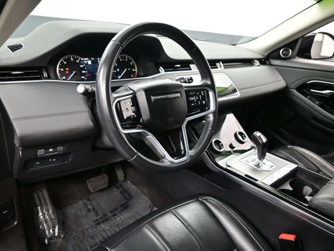 Used 2023 Land Rover Range Rover Evoque SE AWD/4WD image 13