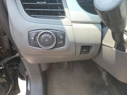 Used 2013 Ford Edge SEL AWD/4WD image 12