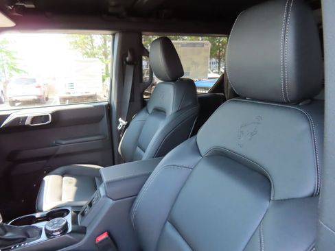 New 2025 Ford Bronco Big Bend AWD/4WD image 14
