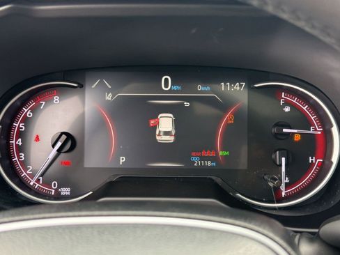 Used 2023 Toyota RAV4 XLE Premium FWD image 19