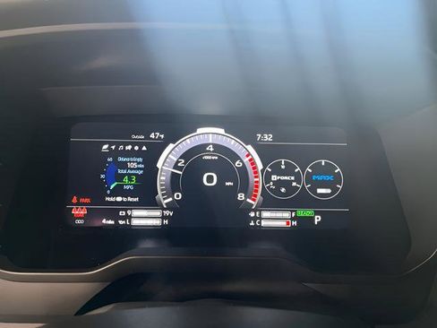 New 2025 Toyota Tundra Platinum AWD/4WD image 13