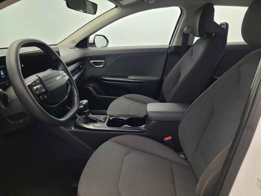Used 2025 Kia K4 FWD image 17