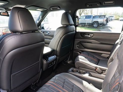 New 2026 Nissan Armada PRO-4X w/ Captain's Chari Seat Package AWD/4WD image 22