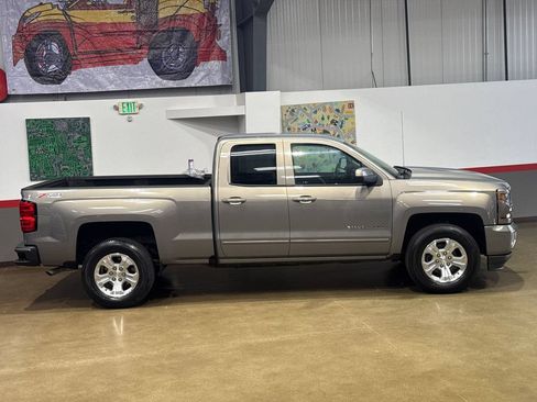 Used 2017 Chevrolet Silverado 1500 LT w/ All Star Edition AWD/4WD image 42