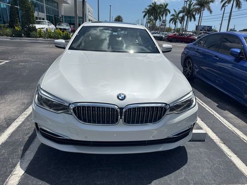 Used 2017 BMW 530i RWD image 6