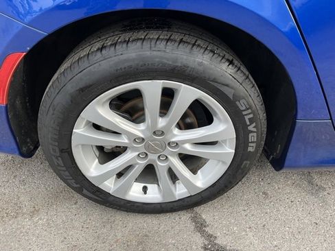 Used 2015 Chrysler 200 Limited image 23