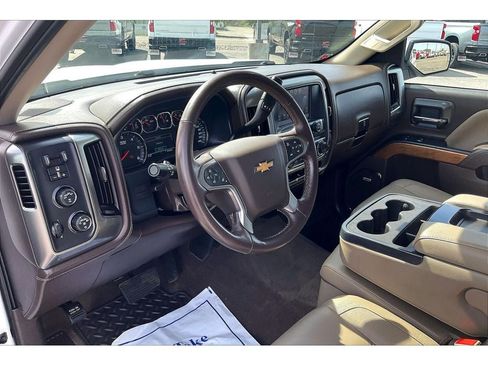 Used 2018 Chevrolet Silverado 1500 LTZ w/ LTZ Plus Package AWD/4WD image 16