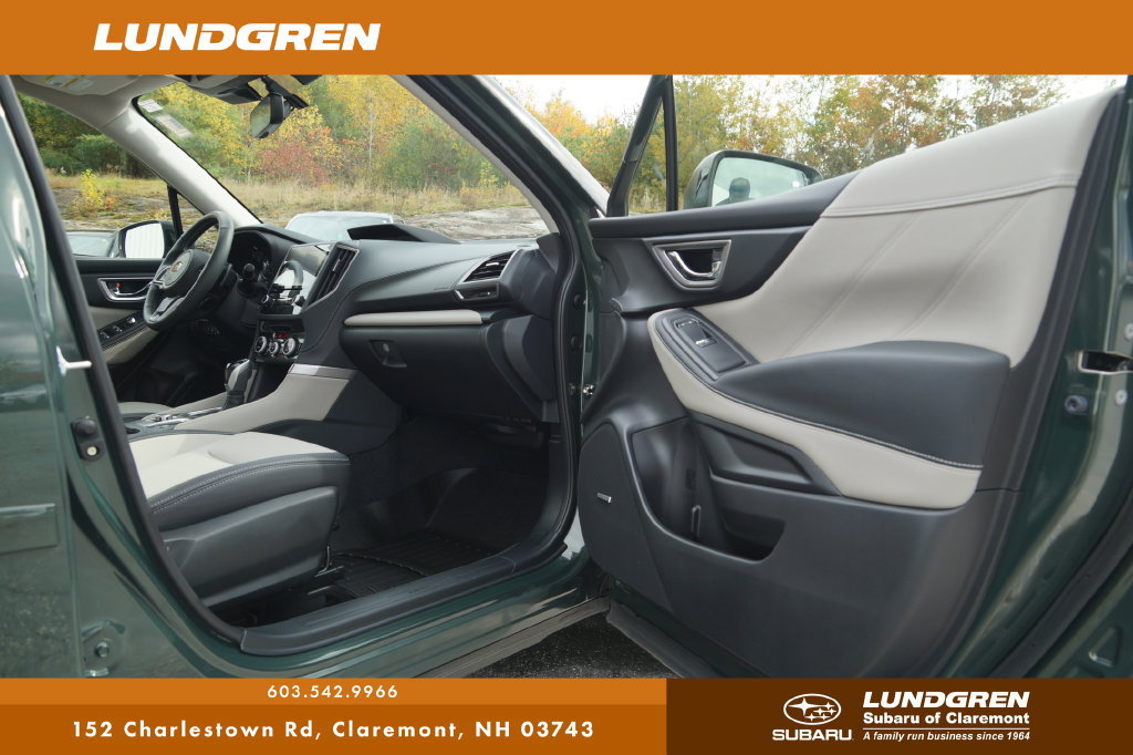 Used 2023 Subaru Forester Limited AWD/4WD image 8