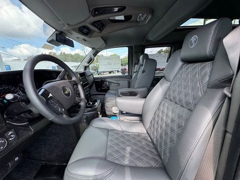 New 2025 Chevrolet Express 2500 w/ Driver Convenience Package image 12