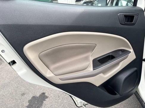 Used 2021 Ford EcoSport S AWD/4WD image 27