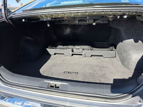 Used 2023 Nissan Altima 2.5 SV w/ SV Premium Package image 8