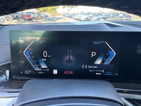 Used 2025 BMW X5 xDrive50e w/ Parking Assistance Package image 32