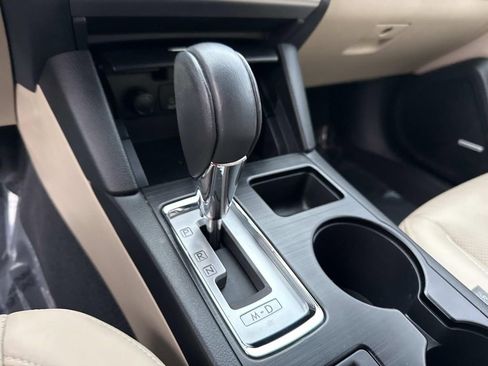 Used 2016 Subaru Outback 3.6R Limited image 35