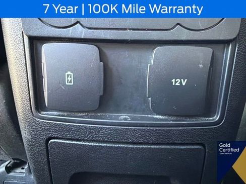 Used 2023 Ford Explorer XLT w/ Equipment Group 202A AWD/4WD image 20
