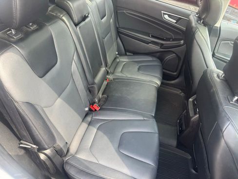 Used 2017 Ford Edge Titanium w/ Equipment Group 301A AWD/4WD image 49