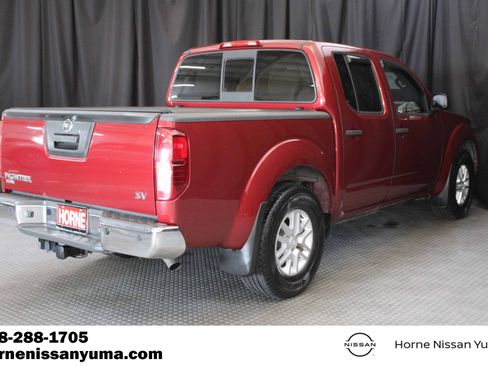 Used 2020 Nissan Frontier SV RWD image 14
