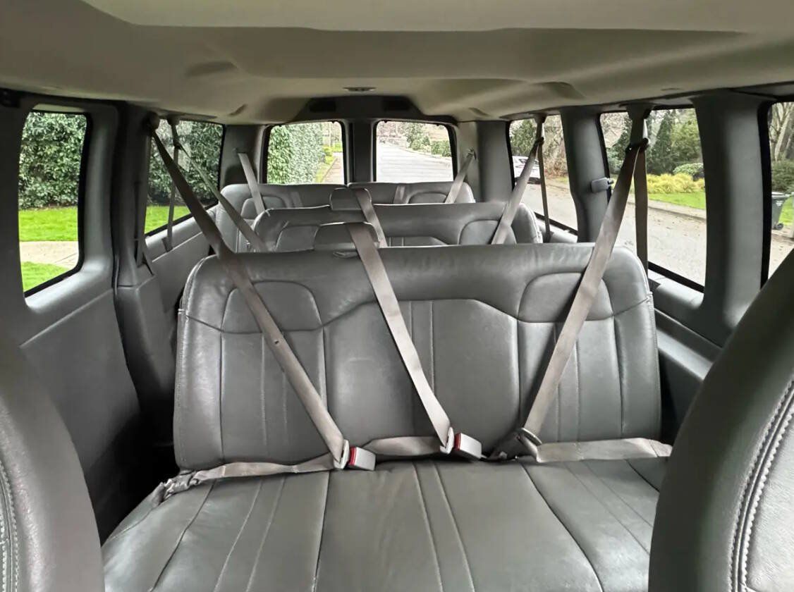 Used 2014 Chevrolet Express 2500 LS RWD image 19