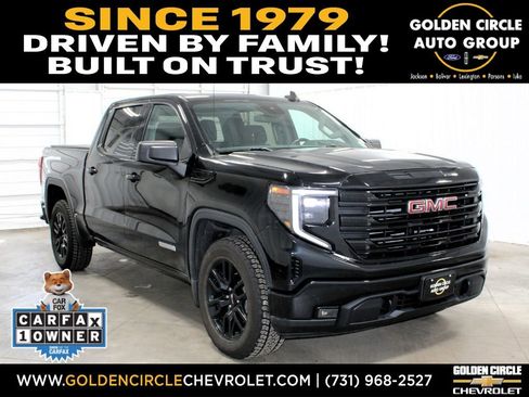 Used 2023 GMC Sierra 1500 Elevation image 1