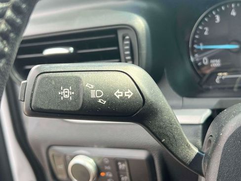 Used 2020 Ford Explorer XLT AWD/4WD image 29
