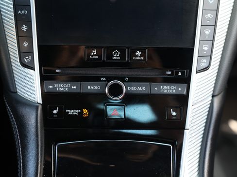 Used 2019 INFINITI Q60 Red Sport 400 RWD image 35