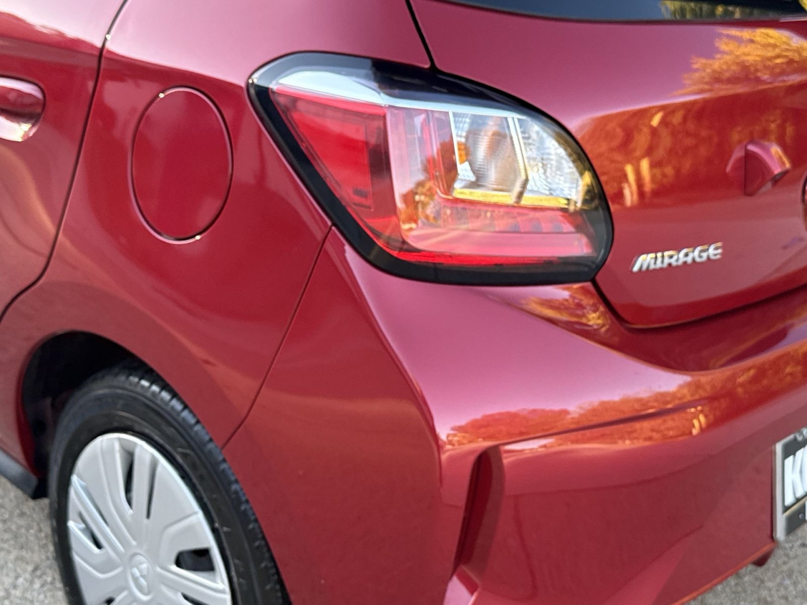 Used 2024 Mitsubishi Mirage ES FWD image 16
