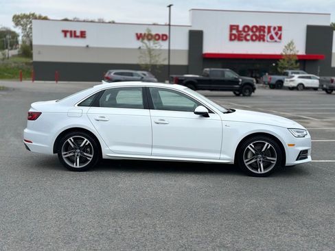 Used 2018 Audi A4 2.0T Premium Plus w/ Premium Plus Package AWD/4WD image 8