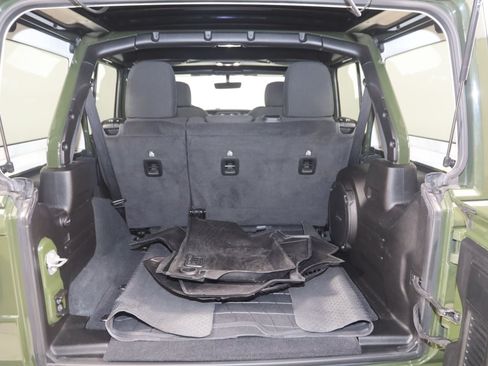 Used 2022 Jeep Wrangler Unlimited Sport AWD/4WD image 46