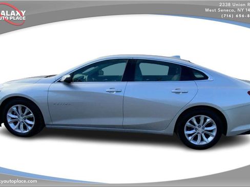 Used 2021 Chevrolet Malibu LT image 8