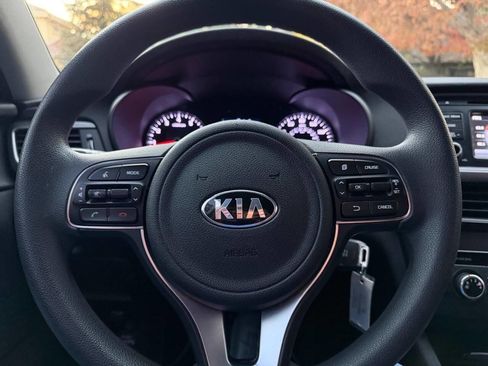 Used 2017 Kia Optima LX w/ Convenience Package image 15