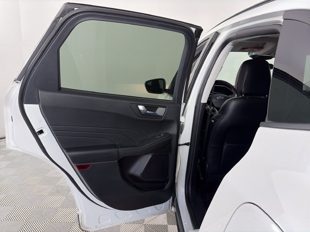 Used 2022 Ford Escape SEL w/ SEL Stealth AWD Package image 12