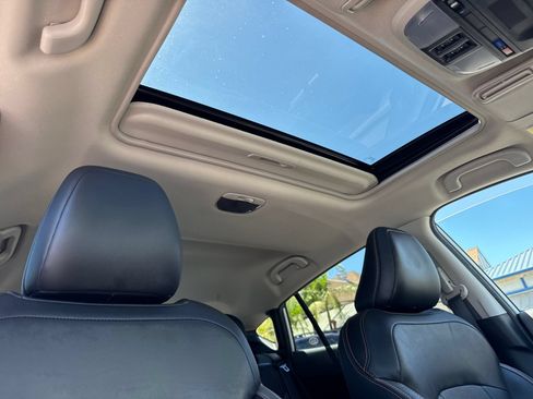 Certified 2025 Subaru Crosstrek 2.5i Limited w/ Crosstrek Mirror Package AWD/4WD image 10