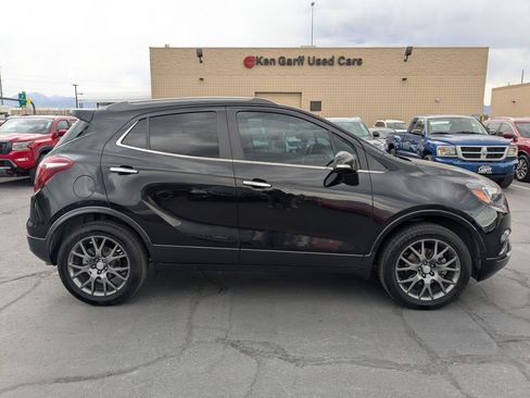 Used 2019 Buick Encore Sport Touring AWD/4WD image 2