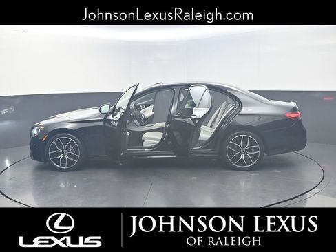Used 2022 Mercedes-Benz E 350 4MATIC Sedan image 27