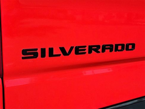 Certified 2024 Chevrolet Silverado 1500 Custom Trail Boss w/ Turbomax Blackout Package image 12