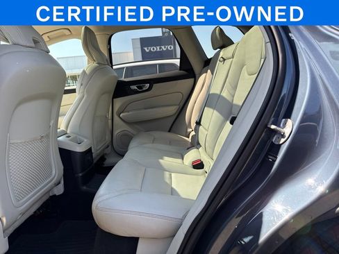 Certified 2024 Volvo XC60 T8 Ultimate w/ Protection Package Premier AWD/4WD image 5