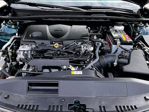 Certified 2021 Toyota Camry SE w/ Convenience Package image 65