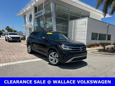 Certified 2023 Volkswagen Atlas SE w/ Panoramic Sunroof Package FWD image 1
