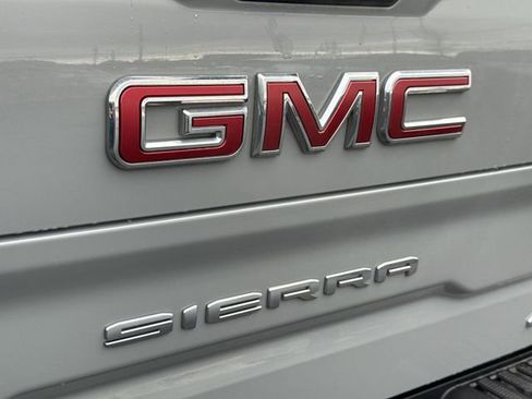 Certified 2024 GMC Sierra 1500 AT4 w/ Technology Package image 32