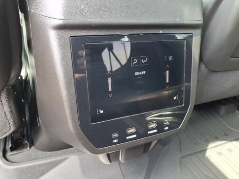 Used 2025 GMC Yukon XL AT4 Ultimate w/ LPO, Floor Liner Package AWD/4WD image 20