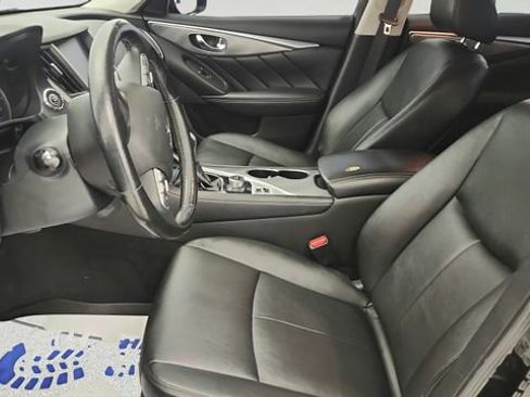 Used 2015 INFINITI Q50 Premium w/ Navigation Package AWD/4WD image 10