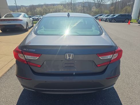 Used 2022 Honda Accord EX-L image 6