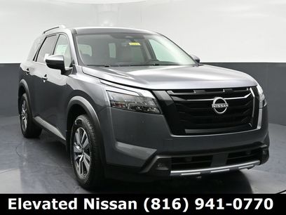New 2025 Nissan Pathfinder SL