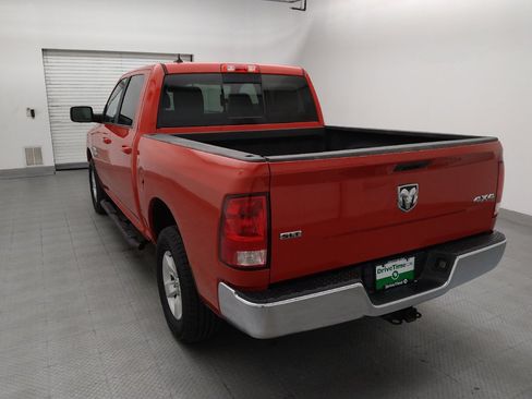 Used 2019 RAM 1500 Classic SLT w/ Luxury Group AWD/4WD image 6