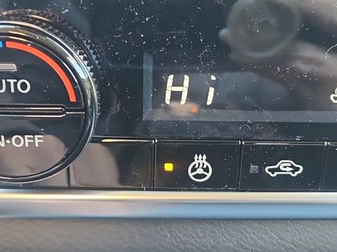 New 2026 Nissan Rogue SV image 24