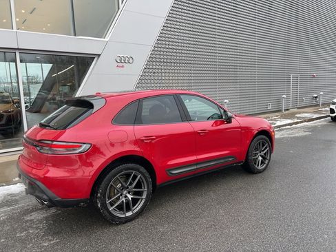 Used 2025 Porsche Macan Turbo image 25